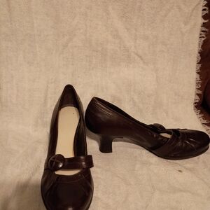 Elegant Brown Women's Heels